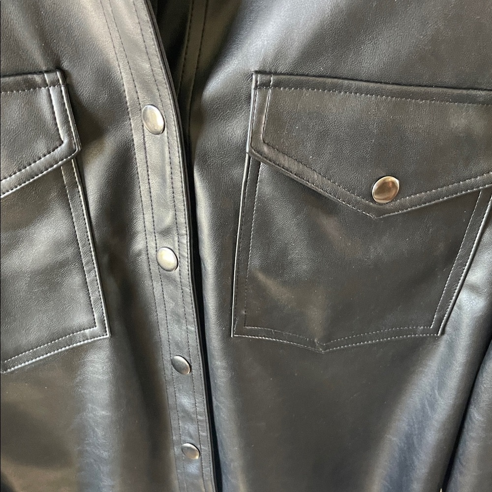 Black faux Leather Women's Jacket top - Picture 2 of 5